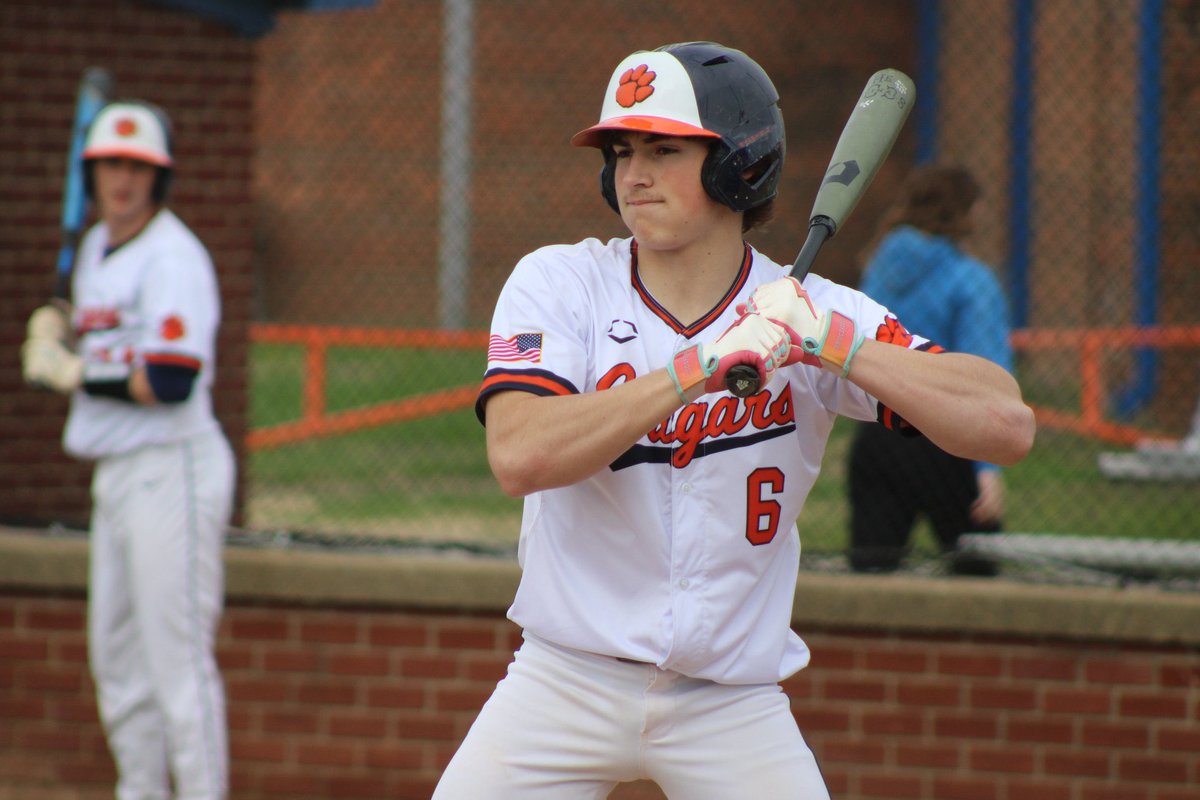 Cougar Sports on K105 (@k105sports) on Twitter photo BASE: Grayson County 10 Whitesville Trinity 0 | FINAL/5
The Cougars advance to their third straight district championship game behind five no-hit innings from Levi Rogers and five RBI from <a href="/Jetthawkins9/">Jett Hawkins</a>. They will face Edmonson County in the championship game. BASE: Grayson County 10 Whitesville Trinity 0 | FINAL/5
The Cougars advance to their third straight district championship game behind five no-hit innings from Levi Rogers and five RBI from <a href="/Jetthawkins9/">Jett Hawkins</a>. They will face Edmonson County in the championship game.