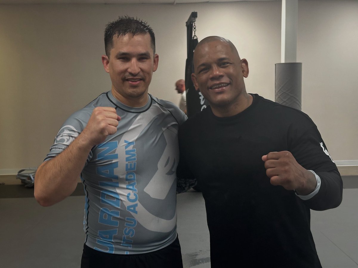 Jiujitsu_Jerry's tweet photo. Great seminar with MMA legend and Judo Olympian @HectorLombard. His knowledge and insight is legendary. Thank you for coming out Holland to show us how it’s done! https://t.co/H7ydbzpUDT