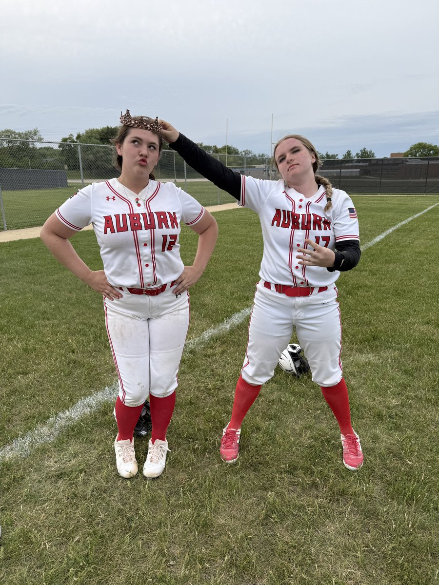 Not the outcome we wanted, but still a few bright spots!
<a href="/LilyParr2026/">Lily Parr</a> 2-4
Ava Johnson 2-3, R, BB, SB
Shannon Sago 1-2
<a href="/BakerMaylee/">Maylee Baker</a> 2-4 and 7 Ks in the ⭕️ and gets the 👑