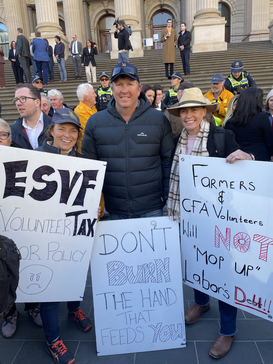 De Price tweet media