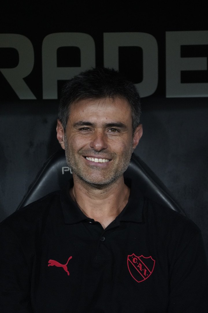 "Jugar lindo no quiere decir que vayas a ganar. La mujer más linda quizá no es la que mejor coje".

🎙️Julio Vaccari en conferencia de prensa.