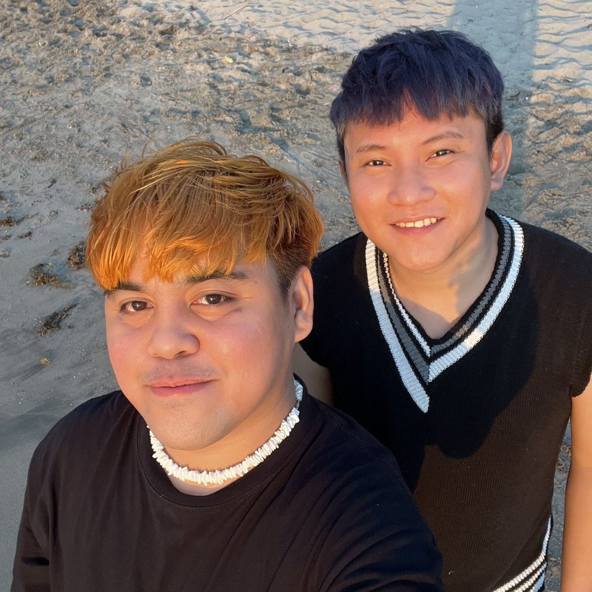 phormonestan's tweet photo. Nakabalik rin sa Elyuuu! https://t.co/Rcjy9I0s3I