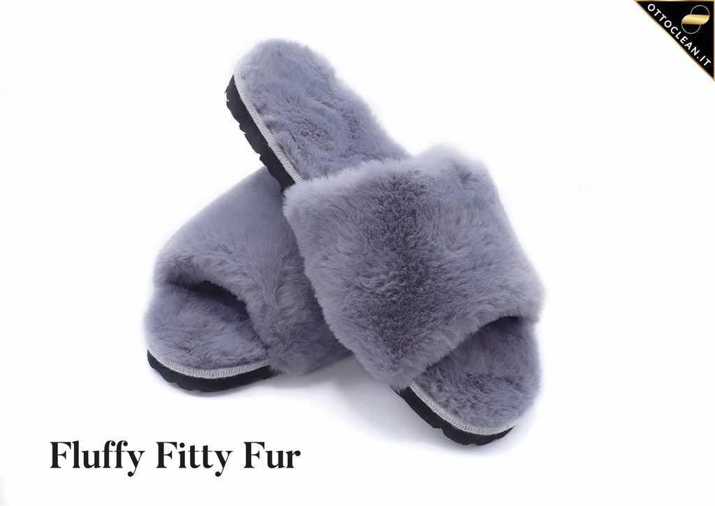 Otto_Clean's tweet photo. Brilla con le Fluffy Fur grigio silver di Otto Clean! Morbidissime e scelte dalle star, sono protagoniste delle sfilate di Londra. Perfette per un tocco glamour e sostenibile. #SilverGlam
⁠
#SilverElegance #LuxuryInStyle #OttoCleanEssentials #LondonFashion https://t.co/My7DyVz344