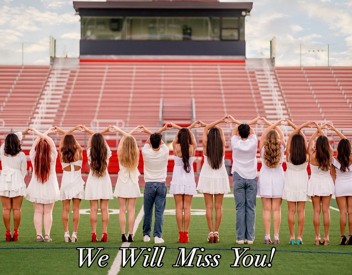 Congratulations Seniors! You all will be walking the graduation stage soon and we couldn’t be more proud. Thank you all for your contributions to East View Cheer over the years. Wishing you all the absolute best in your future endeavors. We will miss you all! ❤️🎓✨