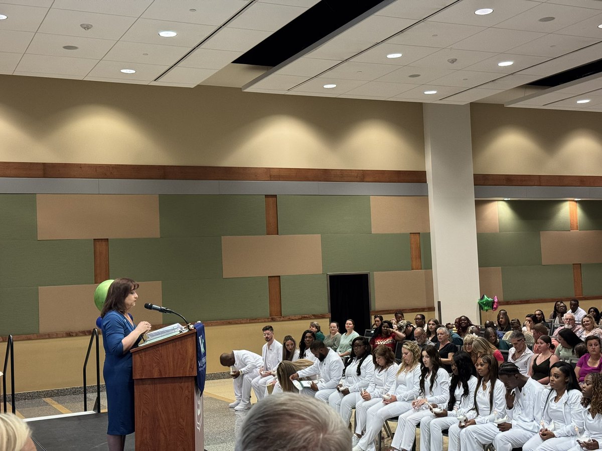 Wonderful night celebrating our PN students during their pinning ceremony! One PN program, one college, one mission #BuildingFutures 🐊