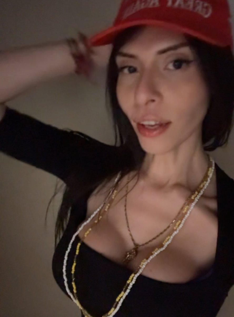 HisExWifee's tweet photo. Proud transsexual MAGA, my heart belongs to a conservative man. #ProTrump #transgender #TransConservative https://t.co/yFZJFt3bHl