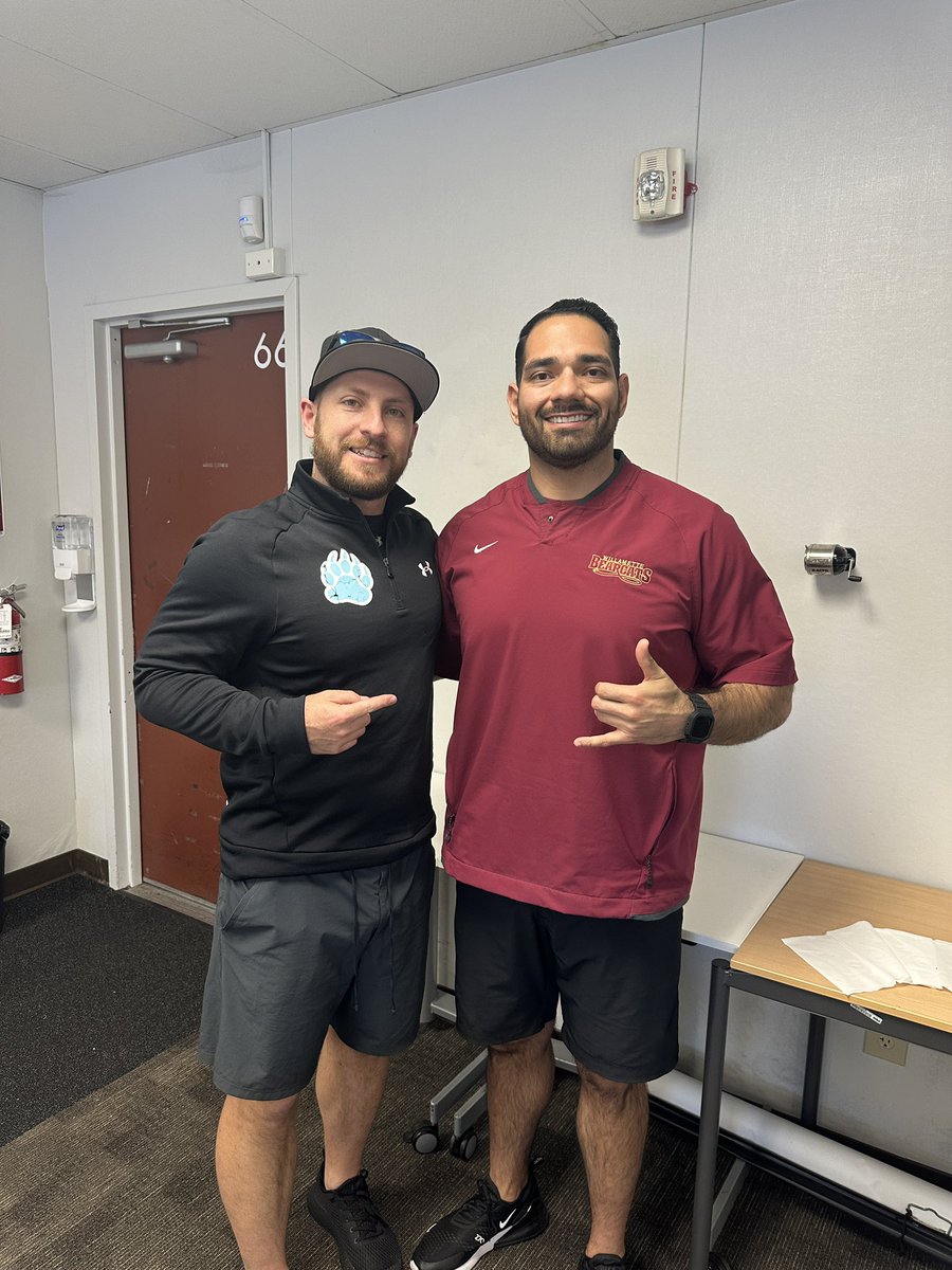 Tommy McMahon (@coacht11_) on Twitter photo Thank you <a href="/Coach_G_Magana/">Gerardo Magaña</a> for coming by to spend some time with our student athletes. I appreciate you being real with our student athletes & educating them about <a href="/WillametteFB/">Willamette Football</a> & your recruiting process! We look forward to connecting again with you during camp season! #GoBruins Thank you <a href="/Coach_G_Magana/">Gerardo Magaña</a> for coming by to spend some time with our student athletes. I appreciate you being real with our student athletes & educating them about <a href="/WillametteFB/">Willamette Football</a> & your recruiting process! We look forward to connecting again with you during camp season! #GoBruins