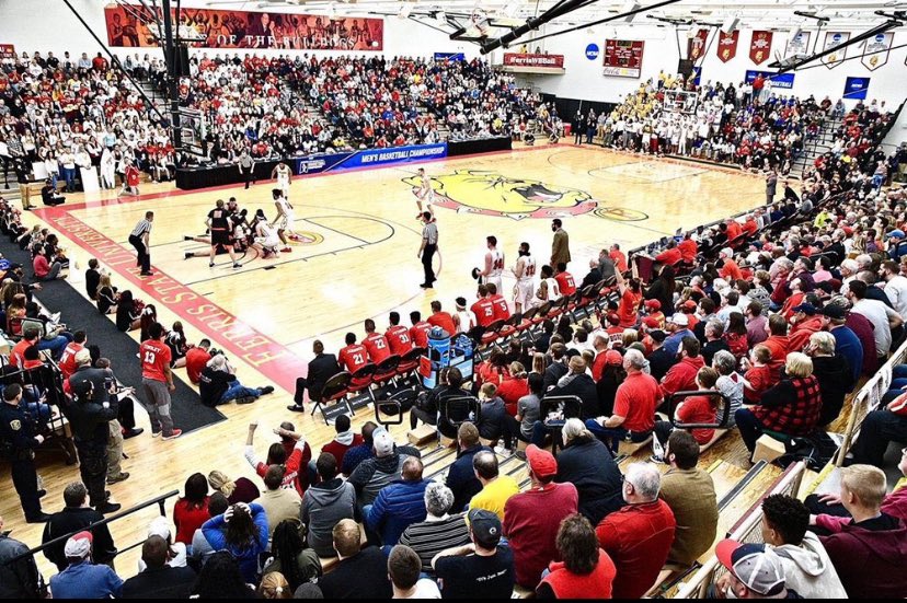 FontaineWjr1's tweet image. After great phone calls with Coach @BPietrack I’m blessed to receive an offer from Ferris State University🙏🏾