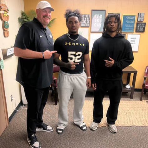 Iosefa Lealofi (@sefa_lealofi) on Twitter photo Thank you <a href="/Utah_Football/">Utah Football</a> and <a href="/BYUfootball/">BYU FOOTBALL</a> coach’s for coming out to see us another blessing🔥🙏🏾‼️ Thank you <a href="/Utah_Football/">Utah Football</a> and <a href="/BYUfootball/">BYU FOOTBALL</a> coach’s for coming out to see us another blessing🔥🙏🏾‼️
