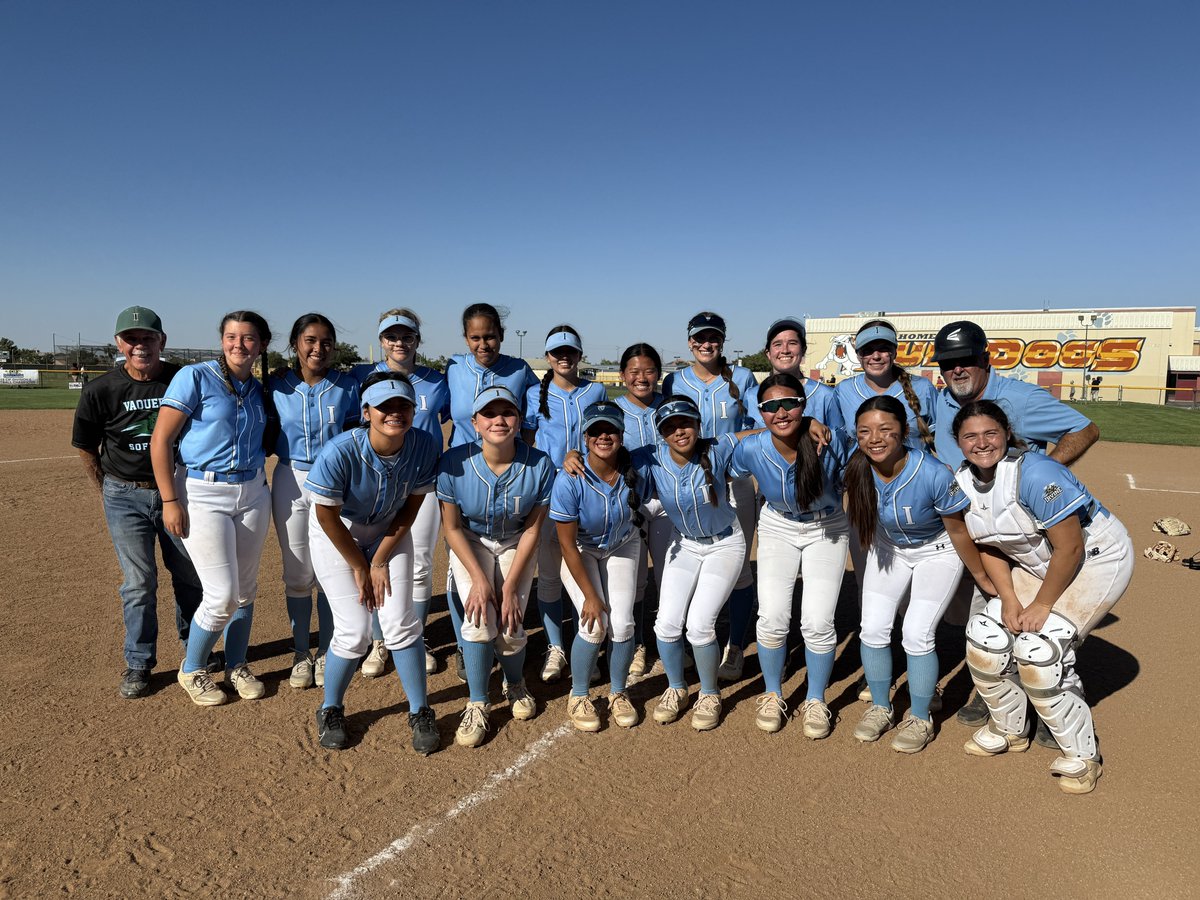 Vaqueros Softball tweet media