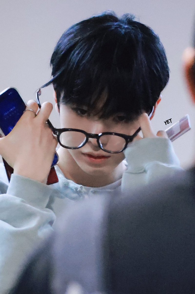 BIRUZIP's tweet photo. 250518

ICN airport for dangdut academy 

#.BIRU https://t.co/j3Xroboqsf