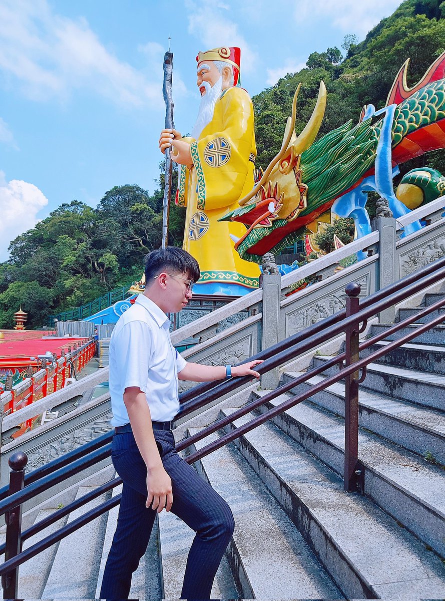 告訴我今天什麼日子

#不可能沒拖愛心就變少吧