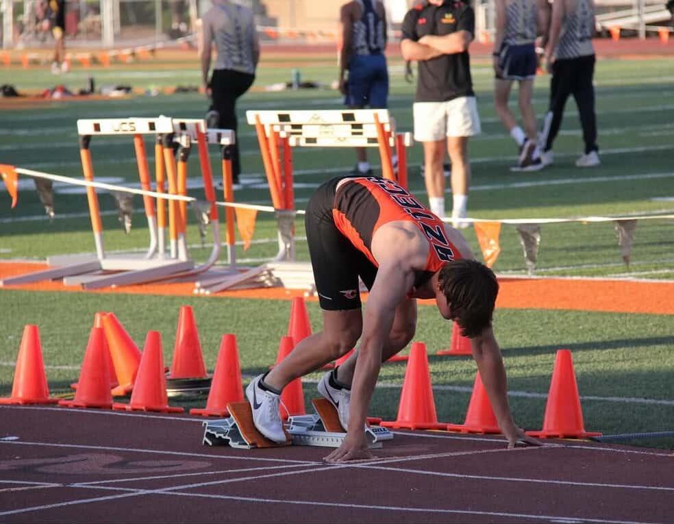 paypal.com/donate?campaig…

Help Logan and his teammates raise money for their trip to Oregon to run at the Nike Nationals this summer.