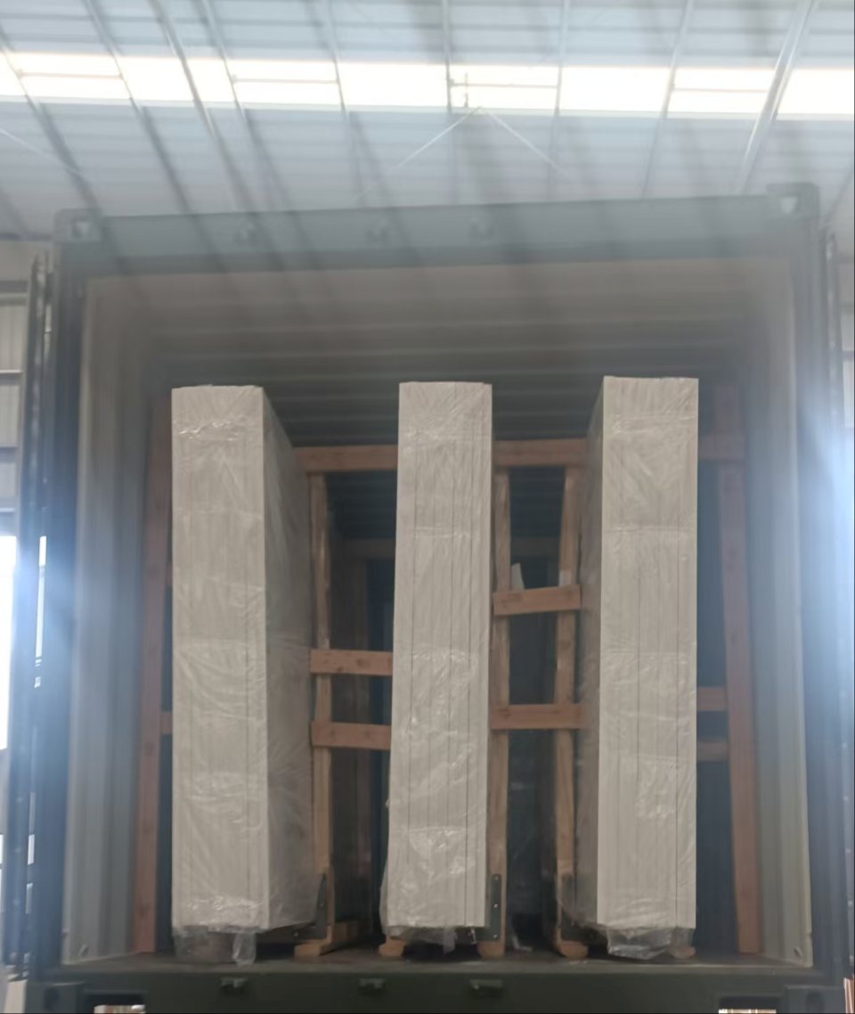 ChenZilingBlog's tweet image. New production lines = MORE quartz slabs at killer prices!  Just shipped 2 containers today. Stock up now—promos like this don’t last!  DM for details. #QuartzSlabs #Deals #StockUp