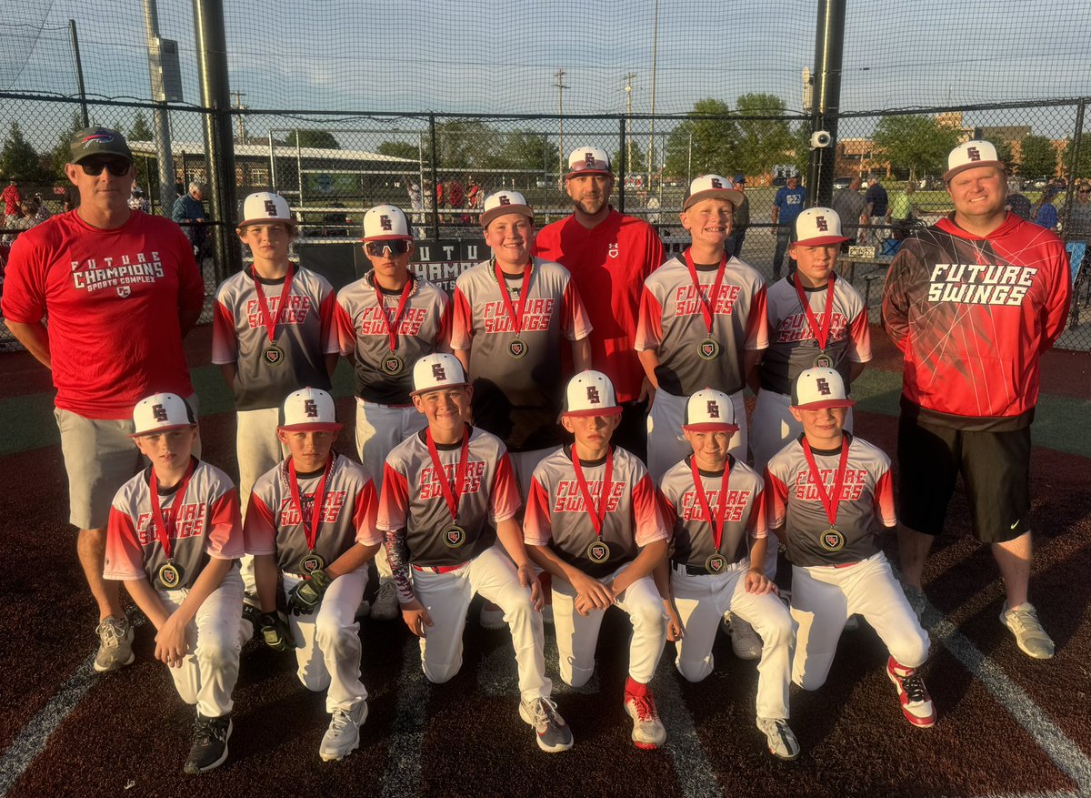 Another great weekend in the books for two Future Swings teams! Our 10u team won their division at Future Champions’ Mid May Showdown, while our 11u team received runners-up honors at the same tourney. Great job, boys! ⚾️🏆🥈 #FutureSwings #JacksonvilleIL #ChampionshipSunday