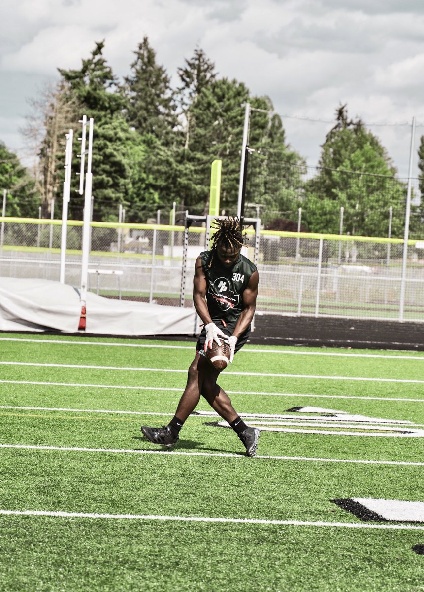 Sayon Rias (@officialsr2_) on Twitter photo Camp ready!! i will be attending the 2025 Northwest showcase that is held on june 17th Thanks for the invite <a href="/THENWSHOWCASE/">Northwest Showcase</a> !!! <a href="/TFordFSP/">Tracy Ford</a> <a href="/BrandonHuffman/">Brandon Huffman</a> <a href="/PrepRedzoneWA/">Prep Redzone Washington</a> <a href="/dreeves44/">Coach Reeves</a> <a href="/247recruiting/">247Sports Recruiting</a> <a href="/On3Recruits/">On3 Recruits</a> <a href="/AndrewNemec/">Andrew Nemec</a> <a href="/RivalsFriedman/">Adam Friedman</a> Camp ready!! i will be attending the 2025 Northwest showcase that is held on june 17th Thanks for the invite <a href="/THENWSHOWCASE/">Northwest Showcase</a> !!! <a href="/TFordFSP/">Tracy Ford</a> <a href="/BrandonHuffman/">Brandon Huffman</a> <a href="/PrepRedzoneWA/">Prep Redzone Washington</a> <a href="/dreeves44/">Coach Reeves</a> <a href="/247recruiting/">247Sports Recruiting</a> <a href="/On3Recruits/">On3 Recruits</a> <a href="/AndrewNemec/">Andrew Nemec</a> <a href="/RivalsFriedman/">Adam Friedman</a>