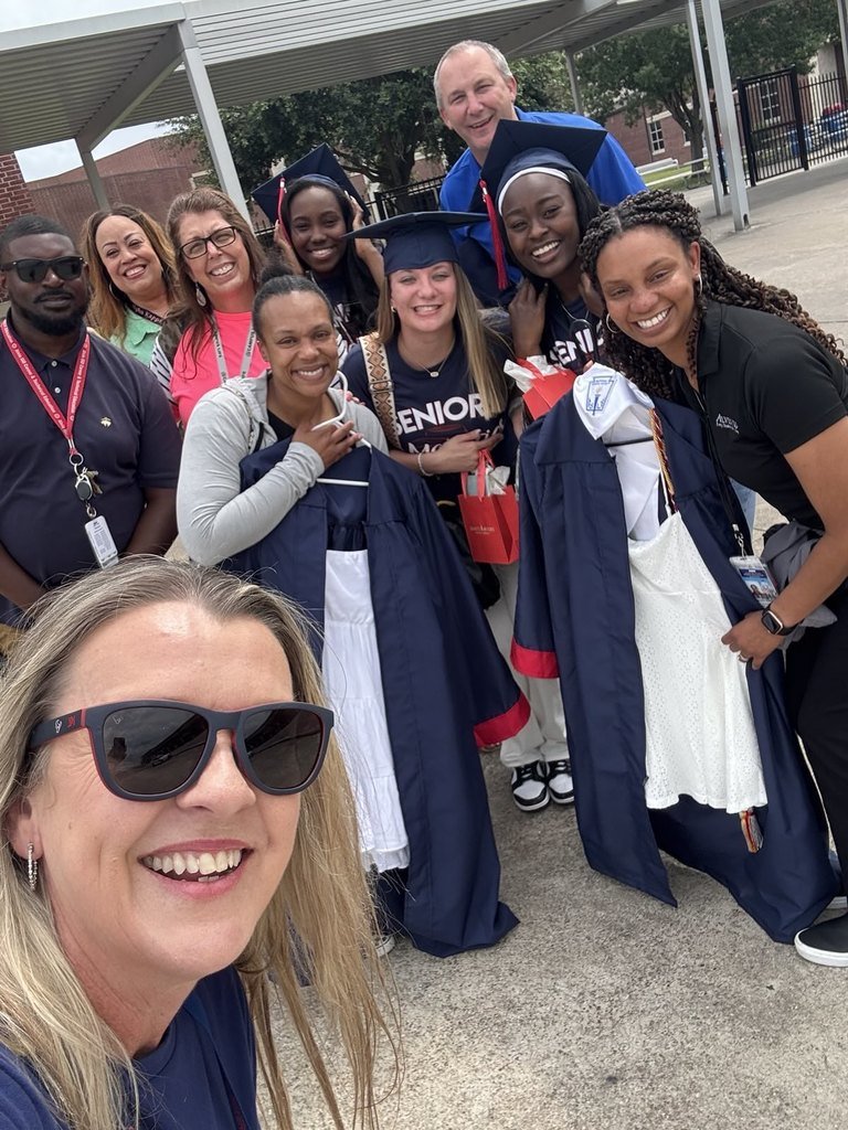 Manvel High School tweet media