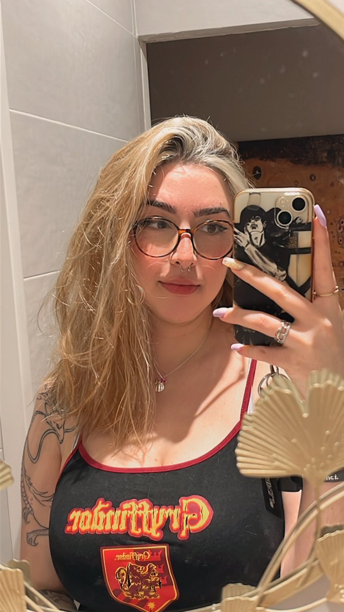 Me encanta verme rubia. 
(Nunca pensé que diría esto)