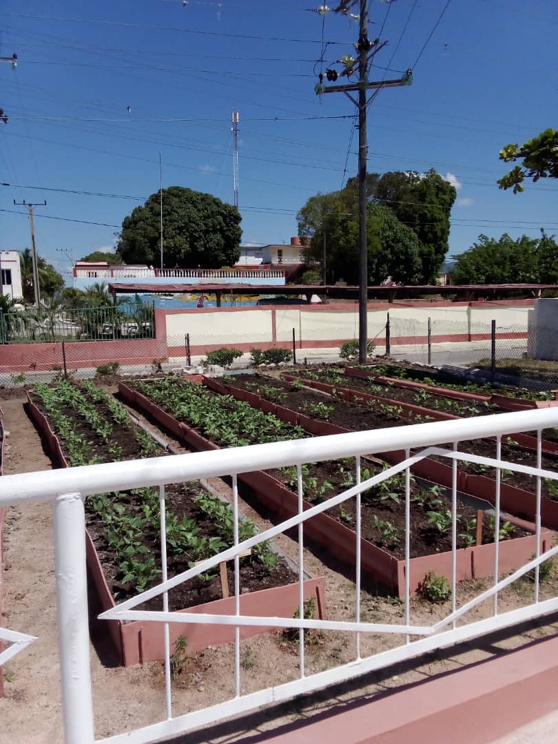 Se encuentra ya en su etapa final de reparación el Sistema de Atención a la Familia( SAF) 6 de junio en la demarcación de Altamira en el municipio #SantiagoDeCuba. #SíSePuede