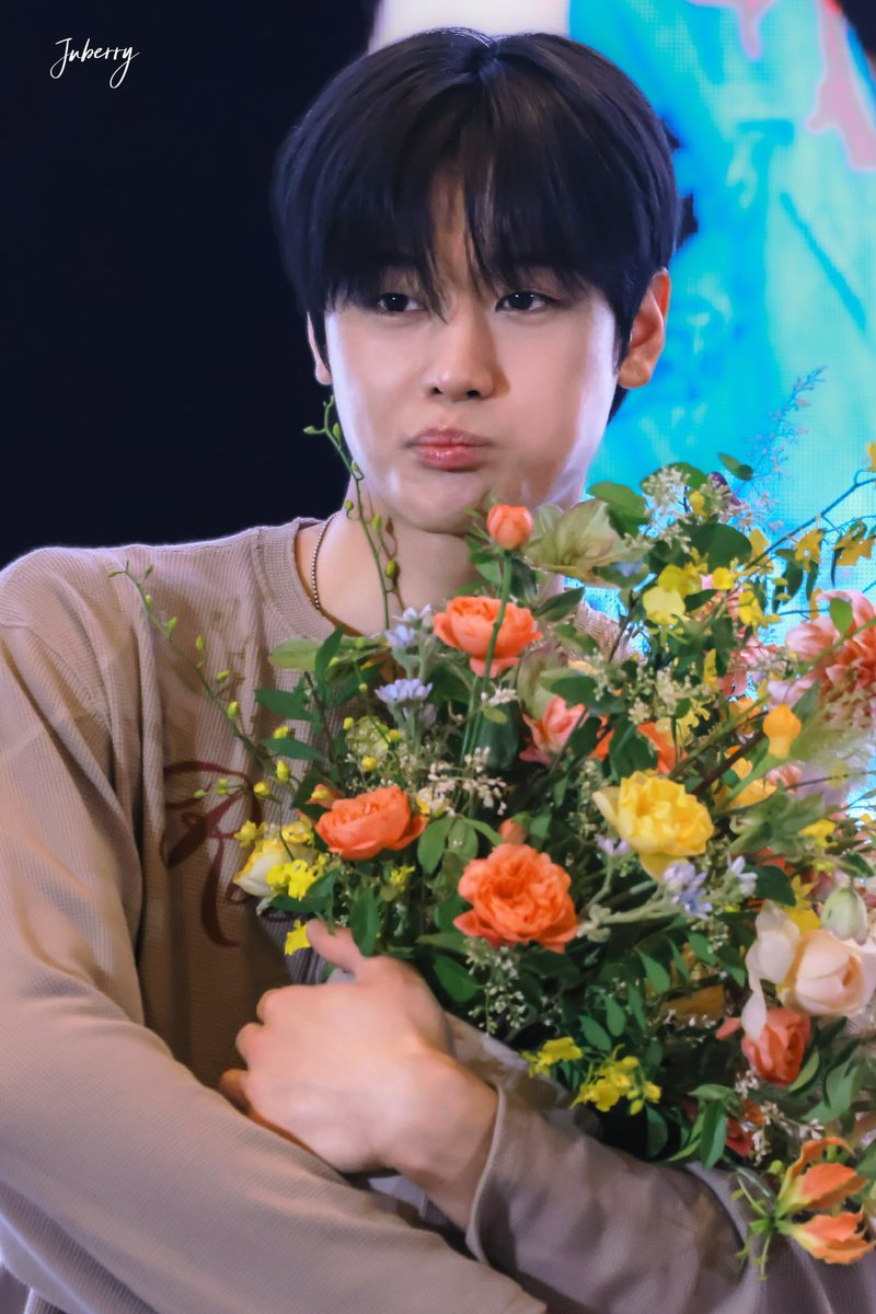 𝑱𝒖𝒃𝒆𝒓𝒓𝒚🍓 tweet media