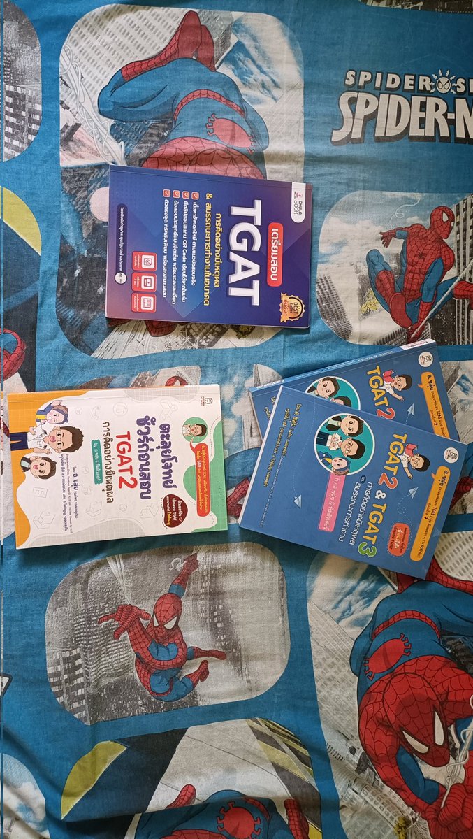 SuperP00101's tweet image. แจกหนังสือ+หนังสือคอร์ส ในรูปมี30เล่ม(รวมซ้ำ)
.
เนื่องจากผมสอบติดบัญชีจุฬาแล้วผมจึงต้องทำตามสัญญาที่เคยให้ไว้
.
ผมจะแจก3คน
คนละ10เล่ม(เลือกได้เองเลย)
.
⭐วิธีได้รับ
1.repost
2.comment postนี้3อย่าง
-เป้าหมายคณะ สาขา มหาลัย
-ทำไมถึงอยากเรียนมหาลัยนั้น
-ทำไมคุณถึงอยากได้หนังสือนี้