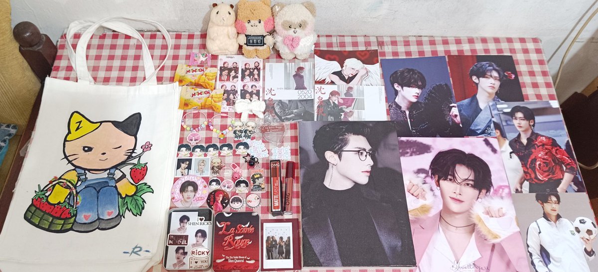 Hehe baru beres" barang, makasih banyaak buat event serunyaa!! >__< <a href="/GalerieDeShen/">Shen Ricky Birthday Event</a> 

Makasih buat freebiess imupnya!! 🩷 <a href="/naaanaaanuuw/">nananananduut</a> <a href="/jjanghaorui/">d</a> @loblickyy <a href="/NyangzOnAir/">𝔁𝓸𝔁𝓸, 𝓷𝓪𝓽𝓱𝓪ᵖᵗ²</a>