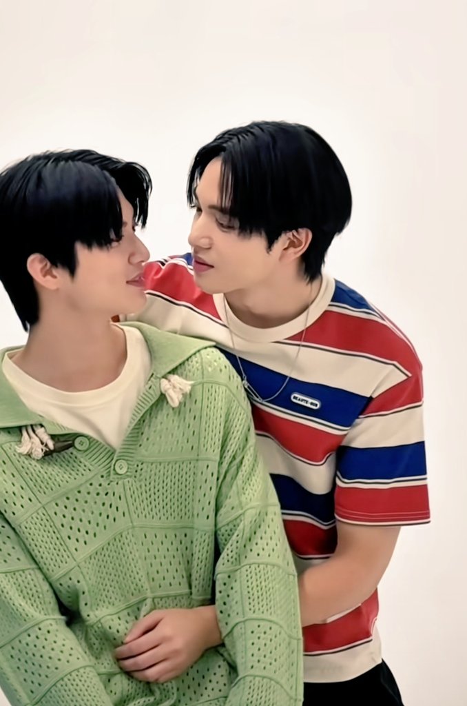 imyheaven's tweet photo. Wanna kiss 💋 
#chokunaston #boyinloveseries https://t.co/bRd7P5Pm6G