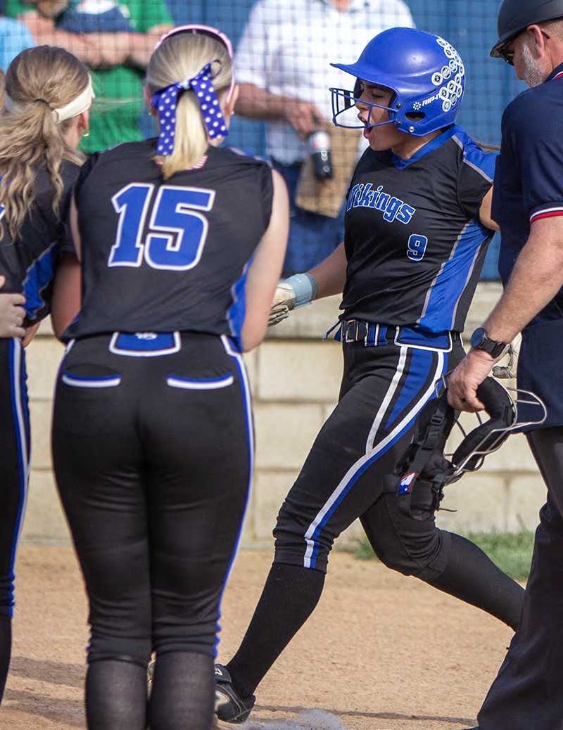 PressProsMagazine (@pressprosmag) on Twitter photo Miami East Softball Takes Care Of Business bit.ly/3FmQ9BZ Miami East Softball Takes Care Of Business bit.ly/3FmQ9BZ