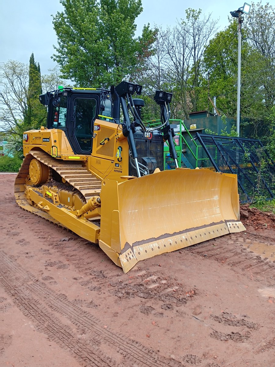 Chepstow Plant (@chepstowplant) on Twitter photo Check out the Caterpillar D6 XE, delivered to one of our long-standing customers. This game-changing machine features an advanced electric drivetrain, offering improved fuel efficiency, reduced emissions, and enhanced performance. Check out the Caterpillar D6 XE, delivered to one of our long-standing customers. This game-changing machine features an advanced electric drivetrain, offering improved fuel efficiency, reduced emissions, and enhanced performance.