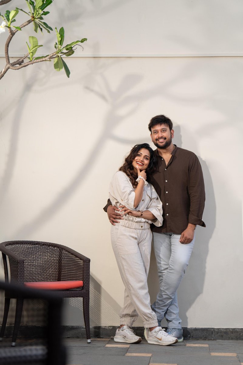 onlynikil's tweet photo. Actor #Hamsavirdhan changes his name to #LeoHamsavirdhan

He marries Kerala-based model #Nimisha 

#LeoHamsavirdhan to act in Two New Films 

@Hamsavirdhan2 @NimiManuel https://t.co/EQh4HfWM2D