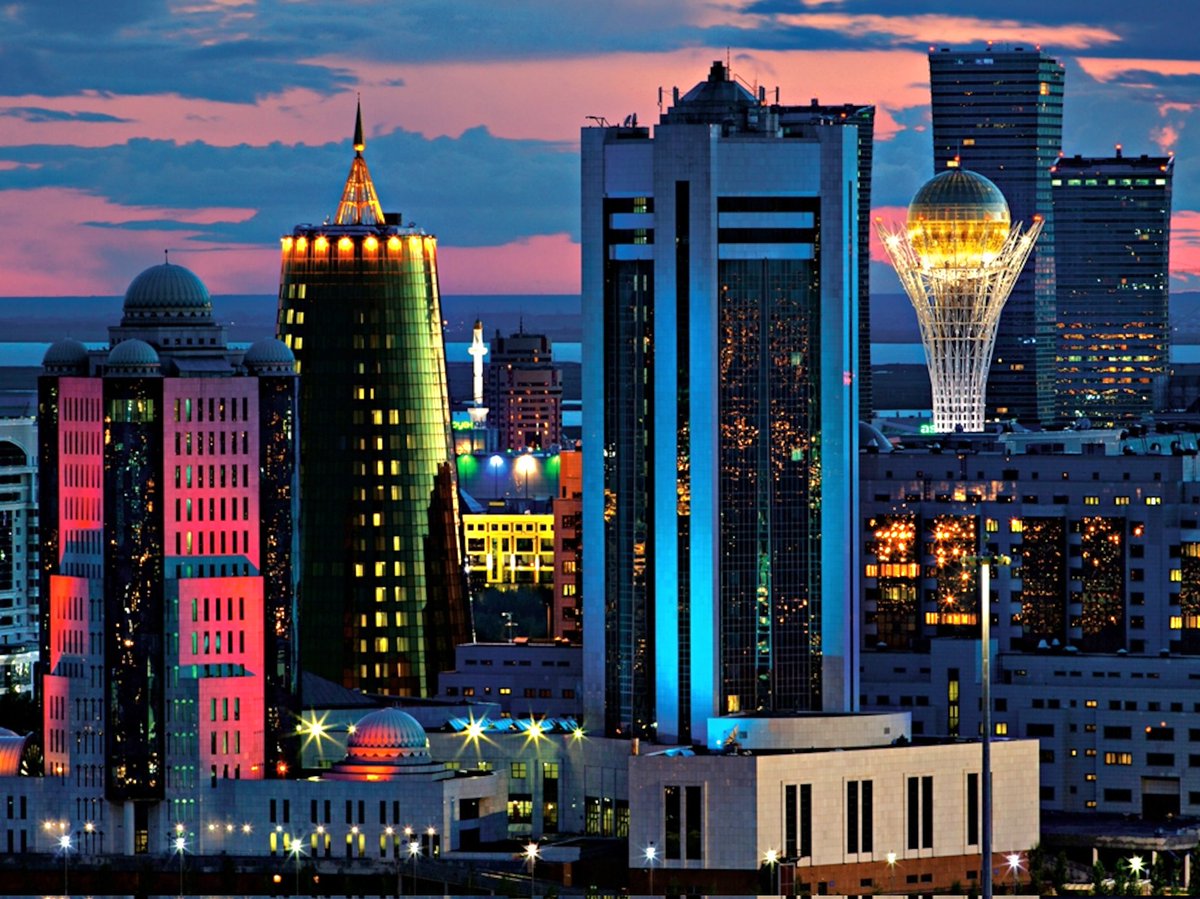 Astana, Kazakistan, 2012. 📸