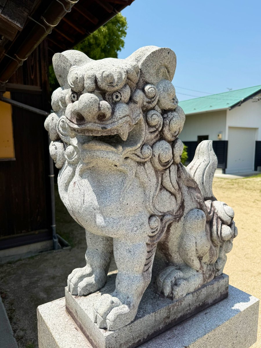To_Know_Japan's tweet photo. 岐阜県瑞浪市の益見白山神社⛩️
白山比咩命（しらやまひめのみこと）が御祭神で、本殿横には末社として正一位稲荷神社が鎮座。
ますみ公園と益見公民館隣接の神社で、住宅街にあって子供達の遊ぶ声で賑やかな神社☺️
#縁旅 #岐阜 #瑞浪 https://t.co/grTUFAyYHE
