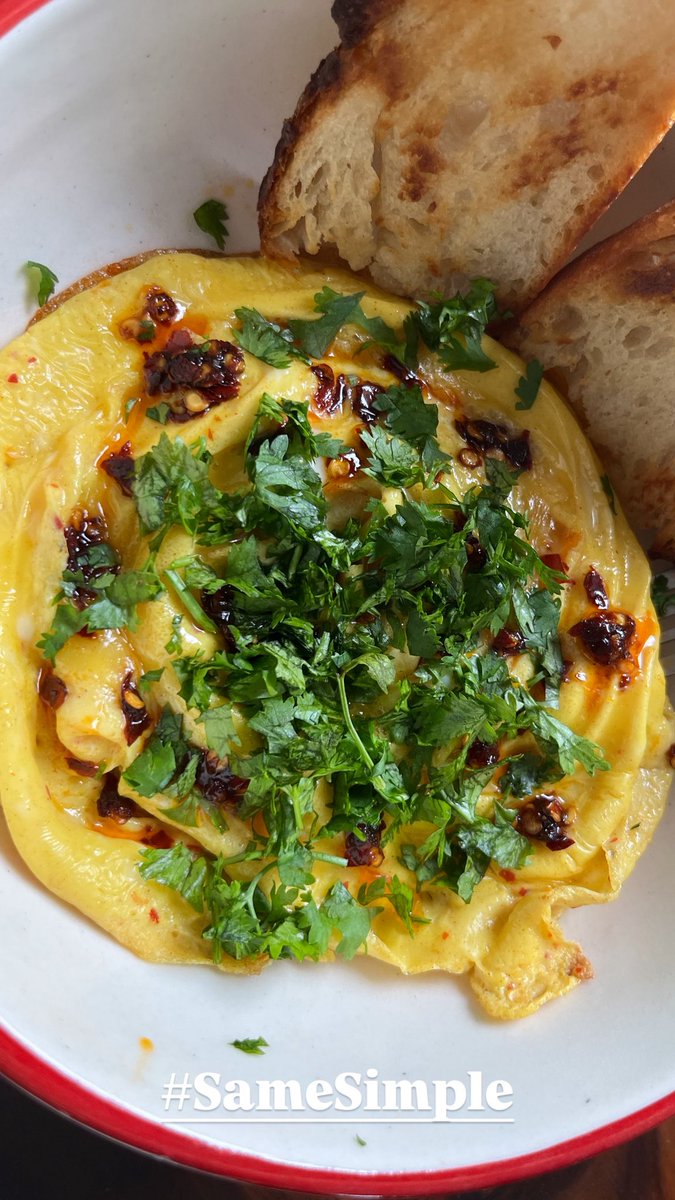 simpleton_set's tweet photo. The gem that is “same”.
#SameSimple
#SimpleHomeBakes
#BreakfastAtSimples https://t.co/6LcS8DiQGC
