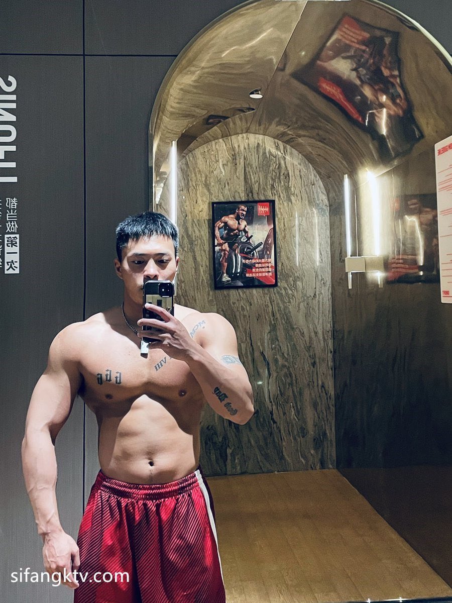 Dzung Dzung Gymer tweet media