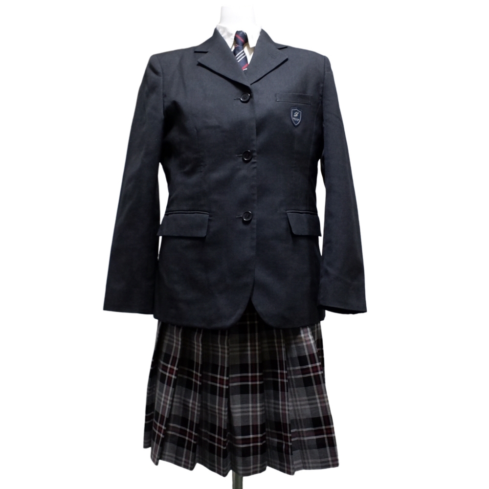 SeifukuStore's tweet photo. 大阪府　大阪国際滝井高等学校の制服買い取り
コムサ・スクールレーベルデザインのスタイリッシュな制服です

#制服
#制服買取 https://t.co/Vumej7B8g3