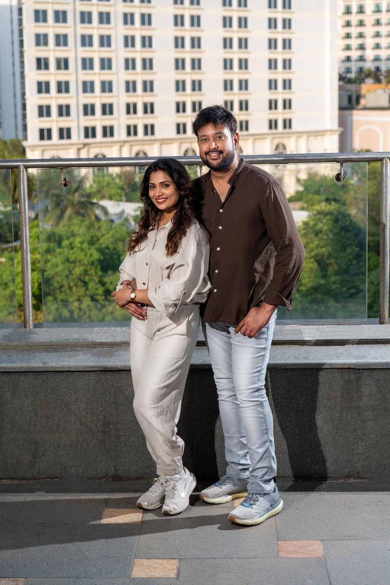 cinemapluz11's tweet photo. Actor #Hamsavirdhan changes his name to #LeoHamsavirdhan

He marries Kerala-based model #Nimisha 

#LeoHamsavirdhan to act in Two New Films 

@Hamsavirdhan2 @NimiManuel 

@onlynikil https://t.co/QFW2pBUd0L