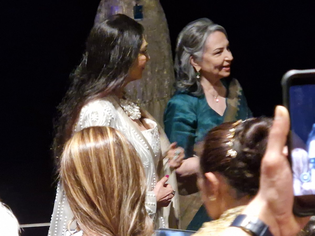 Suman Bhuchar (@sumanbhuchar) on Twitter photo Congratulations 🎊 #aranyerdinratri #Days&NightsintheForest screening #CannesClassics <a href="/Festival_Cannes/">Festival de Cannes</a> with #SimiGarewal #SharmilaTagore #WesAnderson Congratulations 🎊 #aranyerdinratri #Days&NightsintheForest screening #CannesClassics <a href="/Festival_Cannes/">Festival de Cannes</a> with #SimiGarewal #SharmilaTagore #WesAnderson