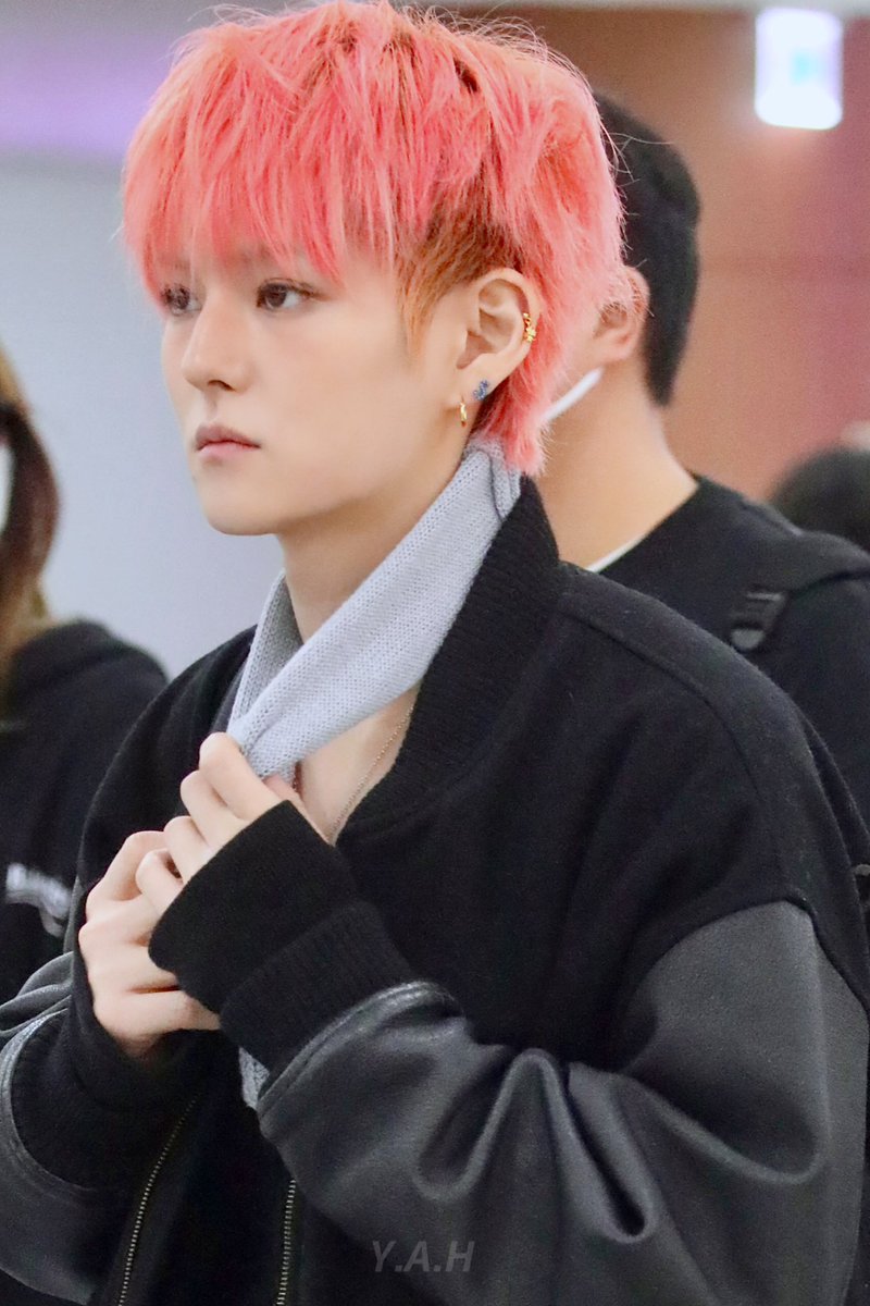 𝙔.𝘼.𝙃 tweet media