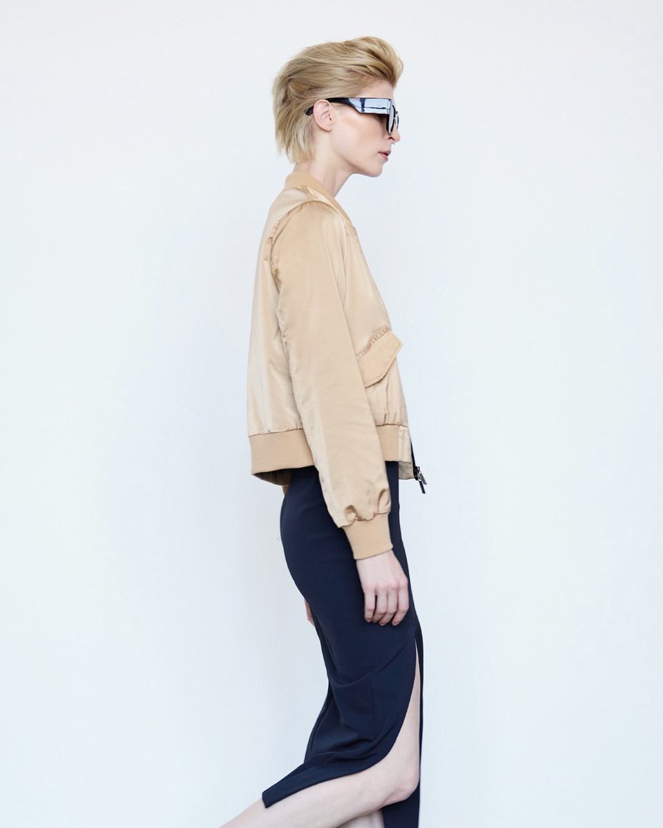 punto12official's tweet photo. Simple and yet bold lines, with essential silhouettes that enhance the character of those who wear them. 
https://t.co/KgtupqL8JS
.
.
#FashionWithCharacter #EssentialStyle https://t.co/G2QEmmDQt3