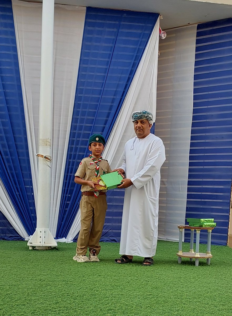 فرقة ابو سعيد الخدري الكشفية تكرم الطلبة الكشافة المشاركين في المخيم الكشفي الثالث الذي اقيم بالمجمع الرياضي بعبري خلال الفترة من يوم الخميس 24 ابريل 2025م حتى يوم الأحد 27 ابريل 2025م 
فلهم منا جزيل الشكر و التقدير و سدد الله على طريق الخير خطاهم