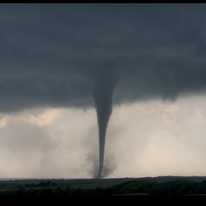 mesolissa's tweet image. One of a handful of tornadoes we saw Sunday near Arnett, OK. #wxtwitter