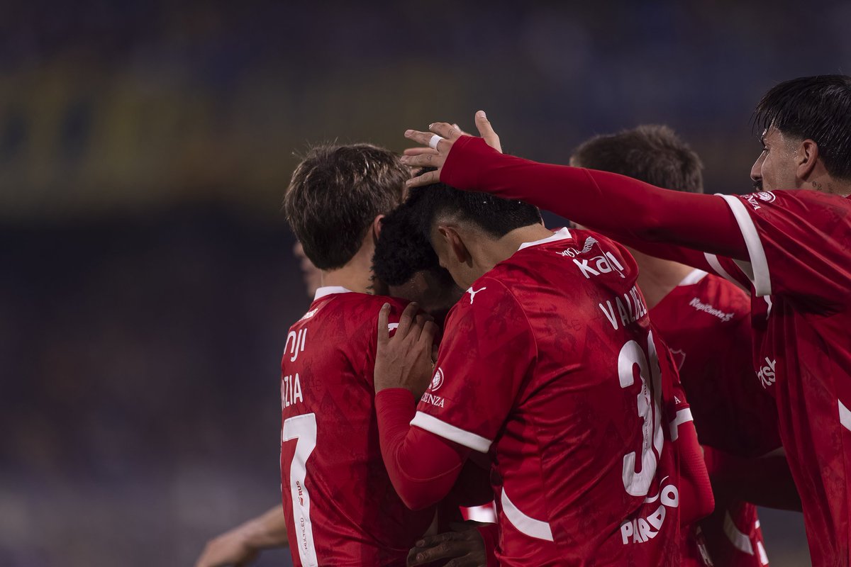 Todos juntos siempre ♥️

#TodoRojo 🔴