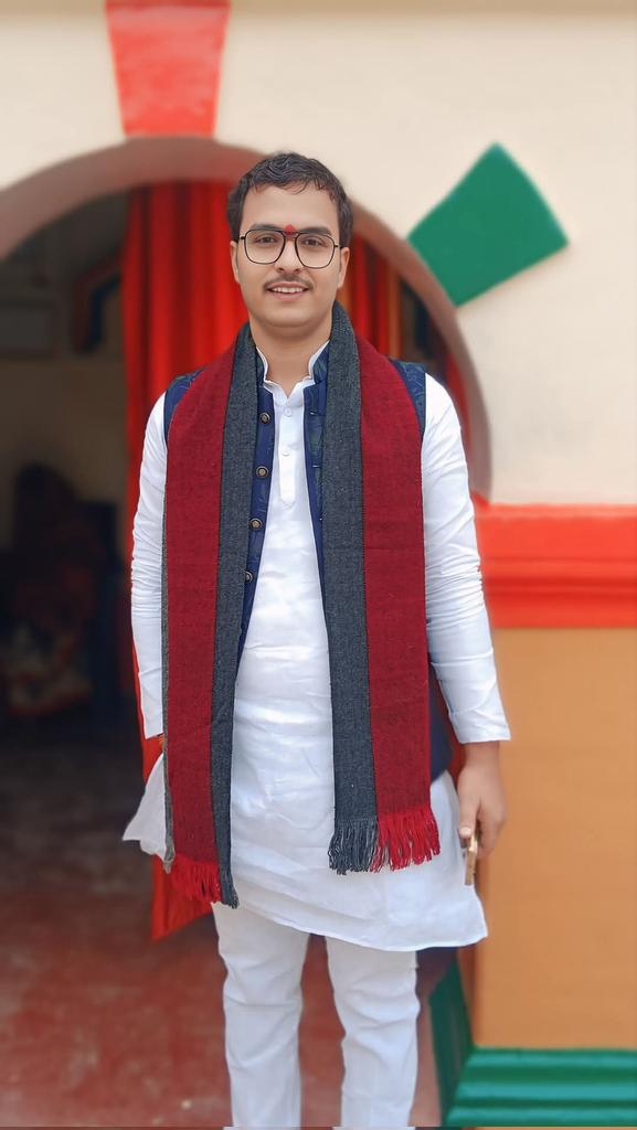 KUNDAN SINGH (भुमिहार)🇮🇳🇮🇳🇮🇳🇮🇳🇮🇳💐💐💐💐 (@kundanjhk) on Twitter photo #HAPPY_BIRTHDAY_DAY 💐💐
<a href="/Ashwanirai093/">Gram pradhan (Ashwani Kumar Rai) 🇮🇳</a> प्रधान जी
विकास पुरुष अश्विनी कुमार राय,जी को जन्म दिवस की ढेर सारी शुभकामनाएं। और बधाई 💐 💐 💐 💐 💐 #HAPPY_BIRTHDAY_DAY 💐💐
<a href="/Ashwanirai093/">Gram pradhan (Ashwani Kumar Rai) 🇮🇳</a> प्रधान जी
विकास पुरुष अश्विनी कुमार राय,जी को जन्म दिवस की ढेर सारी शुभकामनाएं। और बधाई 💐 💐 💐 💐 💐