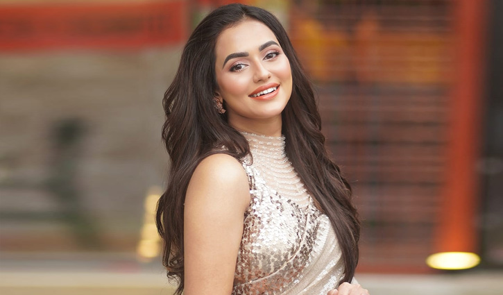 জামিন পেলেন নুসরাত ফারিয়া: হত্যাচেষ্টা মামলায় আদালতের আদেশ