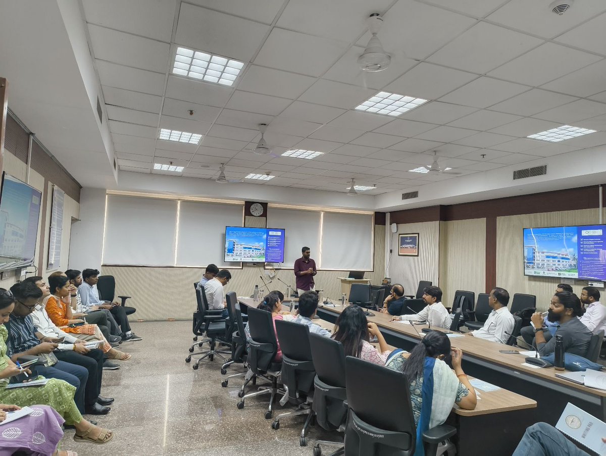 kbaiiitmk's tweet photo. One-week FDP/STC on #Ethereum Blockchain (Fundamentals to Advanced) kicked off at @DELHITECHNOLOG1 !🚀
Grateful to DTU & Prof. Manoj Kumar. 🙏
#blockchain #ethereumblockchain #fdp #stc #dtu #kba #web3 #solidity #dapp #crypto #metamask #innovation #workshop #offlinetraining https://t.co/9QiLD3Zn6B