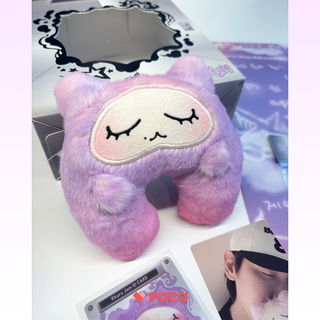 phocamarket's tweet photo. 검은 꿈 꿨으면 해서('ㅅ')❤️

#RT이벤트 백현 (BAEKHYUN) - 미니앨범 5집 [Essence Of Reverie] (Special Edition) (Kkuru Jam Ver.)을 추첨 한 분에게 드려요!

포카마켓 #follow 하면 당첨 확률 UP 🔼

당첨자 발표: 6월 4일

#포카마켓
#백현 #BAEKHYUN #EssenceofReverie #ElevatorMan
#꾸루잠 https://t.co/Z1wAqTS3xa