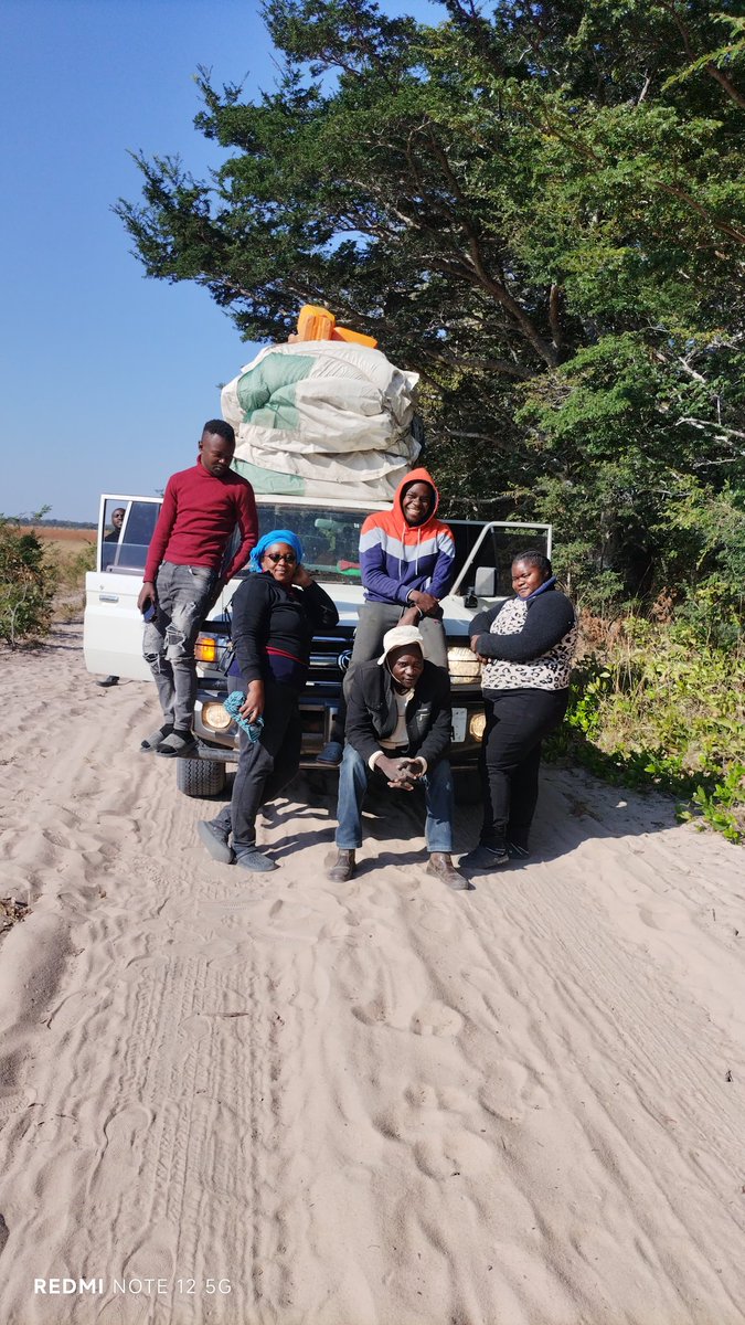 WShipilo's tweet image. My love for field work where every journey is a story, every stop an adventure, and every team moment unforgettable.
#fieldwork