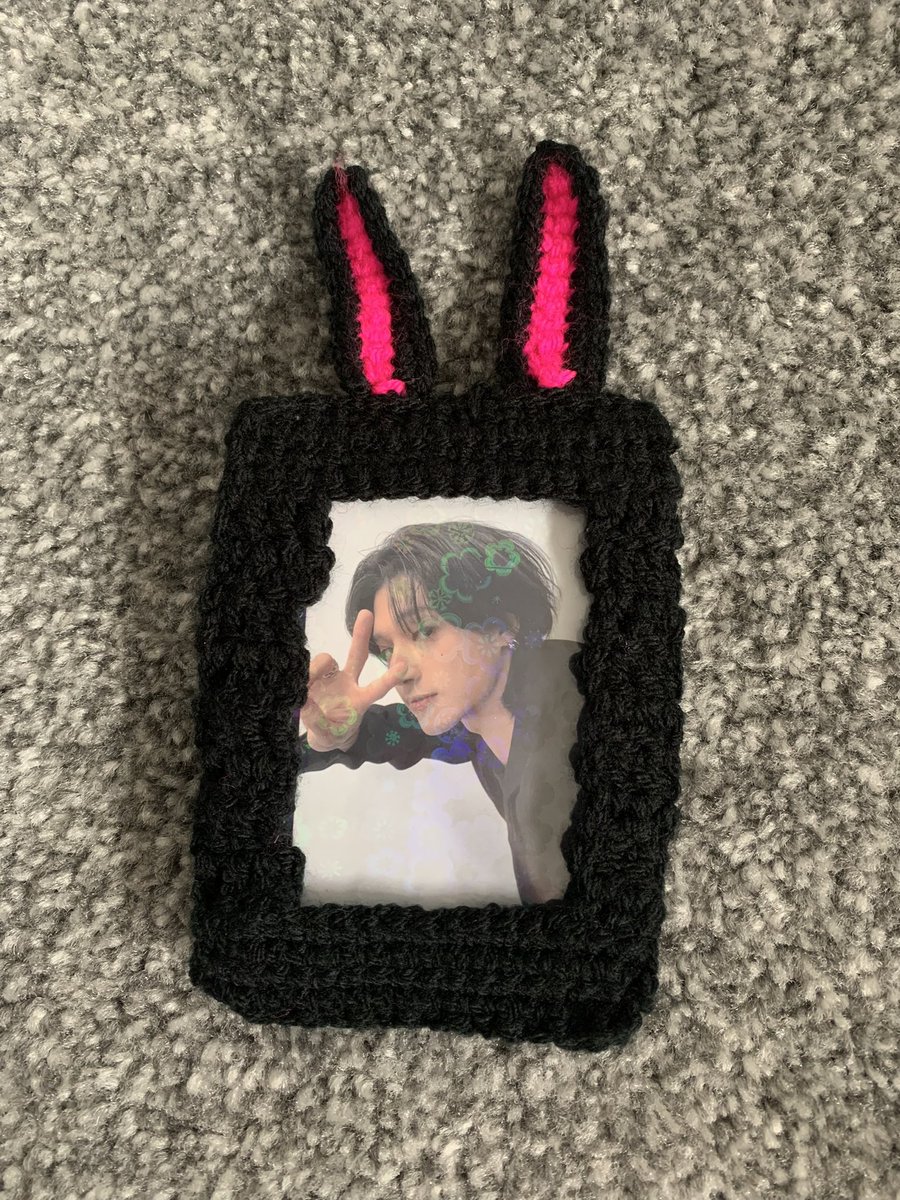 1o0natic's tweet image. here is a thread of my favourite crochet creations (if you’ve seen this thread posted of here before no you haven’t x)
#sillytinys #tinytown #ateez #atinytwt