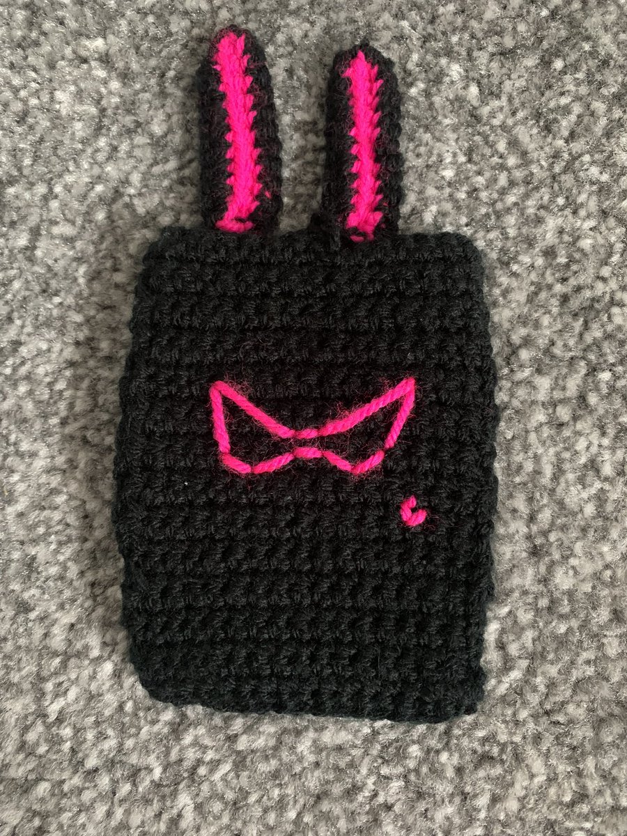 1o0natic's tweet image. here is a thread of my favourite crochet creations (if you’ve seen this thread posted of here before no you haven’t x)
#sillytinys #tinytown #ateez #atinytwt