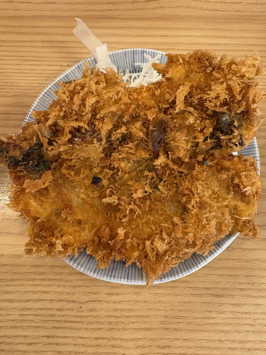 liveyoung2019's tweet image. #VPY  #これは何　#フライ
わかった人は通　だな